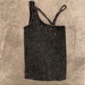 Silent + Noise Black Top